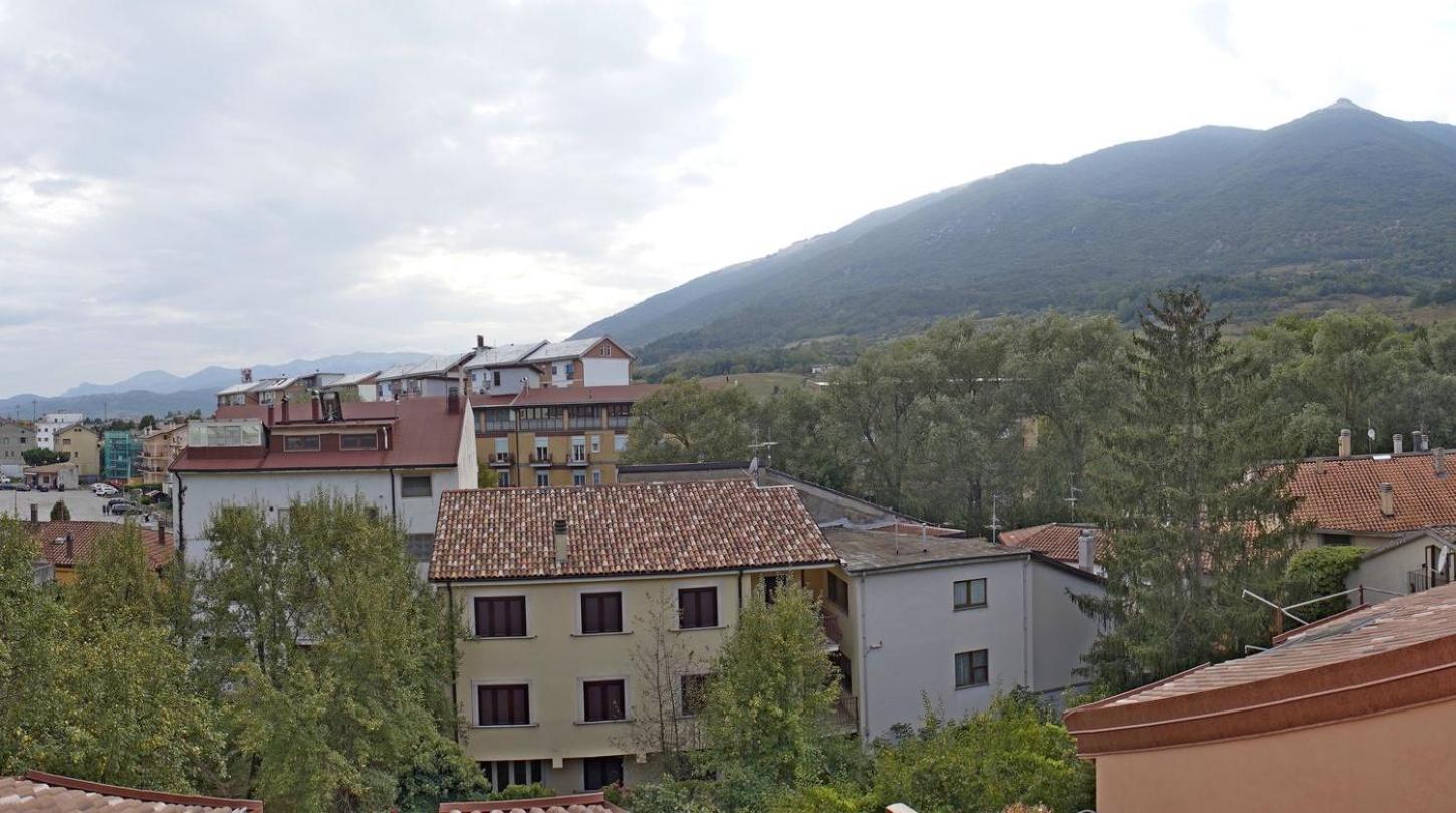 Casa Vacanze Donna Lucia Кастел ди Сангро Екстериор снимка